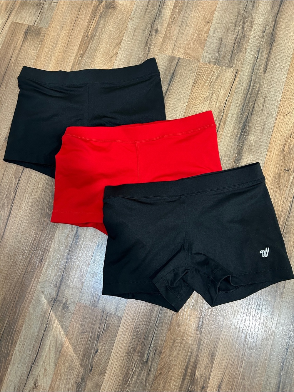 Varsity Youth Bundle of Black Red
Compression Short Sz Small